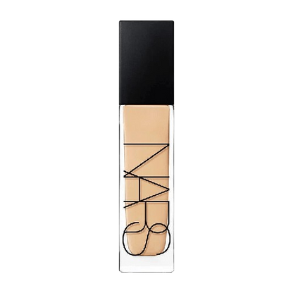 Natural Radiant Longwear Foundation